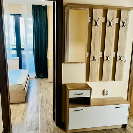 Apartment Cherry With 2 Bedrooms *