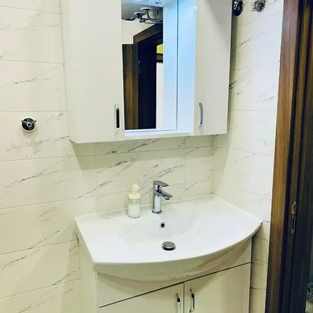 Cherry With 2 Bedrooms Софія