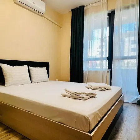 Apartment Cherry With 2 Bedrooms Sofia